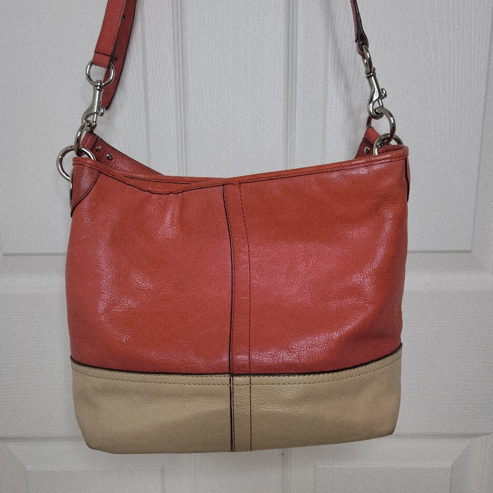 Coach Hampton Coral Pink Leather Shoulder Crossbody Bag Purse 19393 - Picture 5 of 16